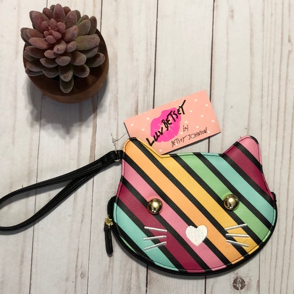 Betsey Johnson Handbags - Betsey Johnson Wristlet